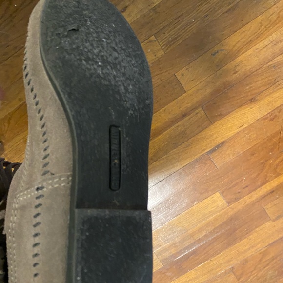 Minnetonka boots - Picture 4 of 5